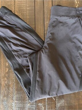 Athleta Women’s Lined Jogger Pants with Sporty Ribbed Side Panels